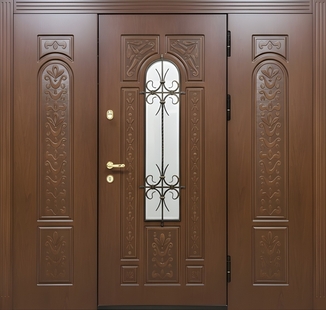 Входная группа с терморазрывом, отделкой МДФ, стеклом и ковкой
